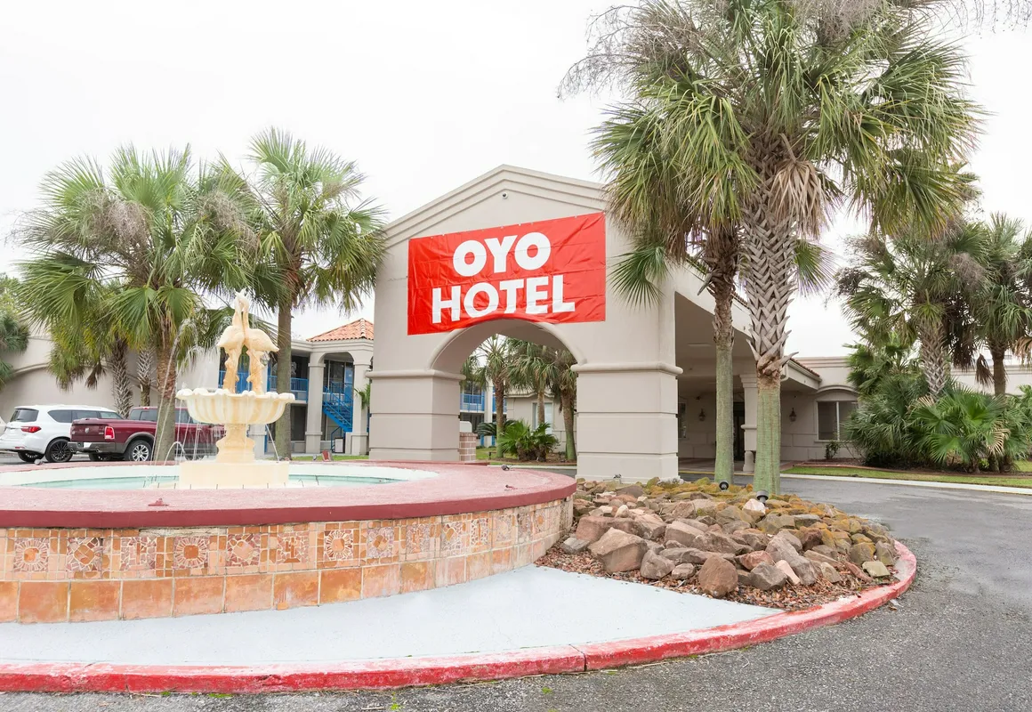 OYO Hotel Baton Rouge - Mead Rd Louisiana hotel hero