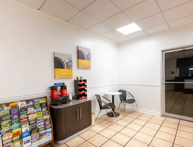 OYO Hotel Baton Rouge - Mead Rd Louisiana hotel detail image 4