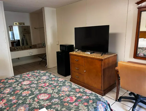 Country Inn hotel detail image 4