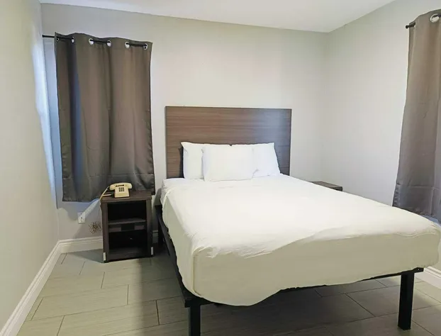 Village Inn Motel hotel detail image 2