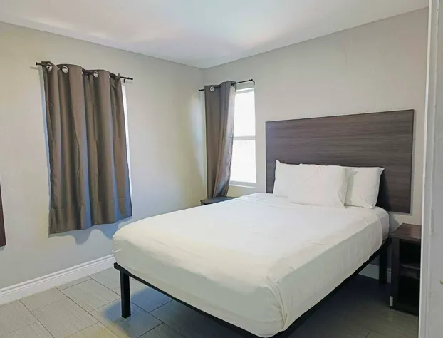 Village Inn Motel hotel detail image 4