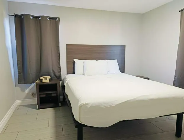 Village Inn Motel hotel detail image 4