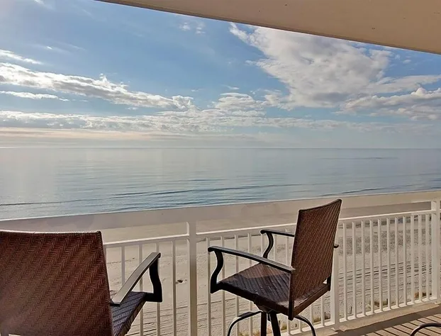 Crescent Shores by Coastline Resorts hotel detail image 1