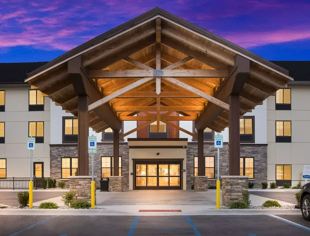 Comfort Inn & Suites Gaylord hotel detail image 1