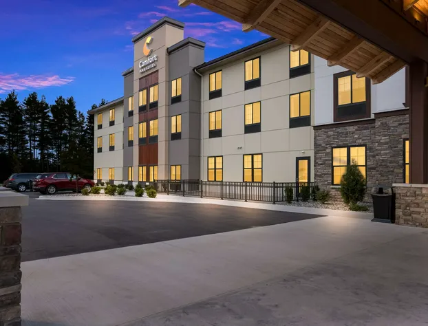 Comfort Inn & Suites Gaylord hotel detail image 3