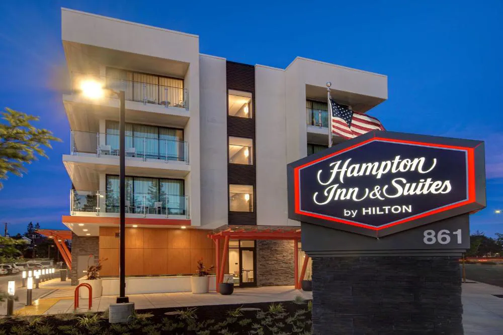 Hampton Inn & Suites Sunnyvale Silicon Valley hotel hero