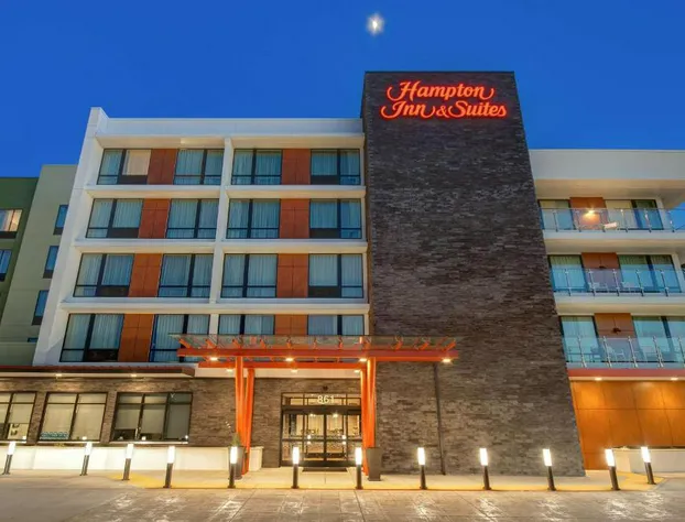 Hampton Inn & Suites Sunnyvale Silicon Valley hotel detail image 3