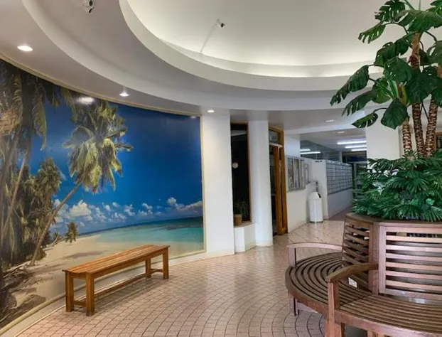 Your Little Piece of Paradise Pool BBQ & Wifi at Inn on the Park 613 hotel detail image 4