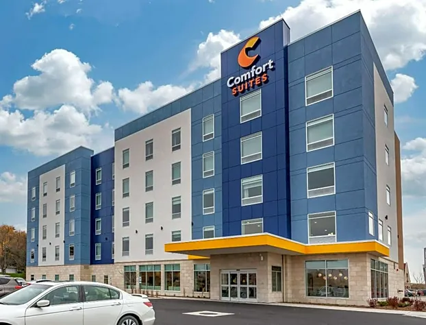 Comfort Suites Cottage Grove – Madison hotel detail image 1