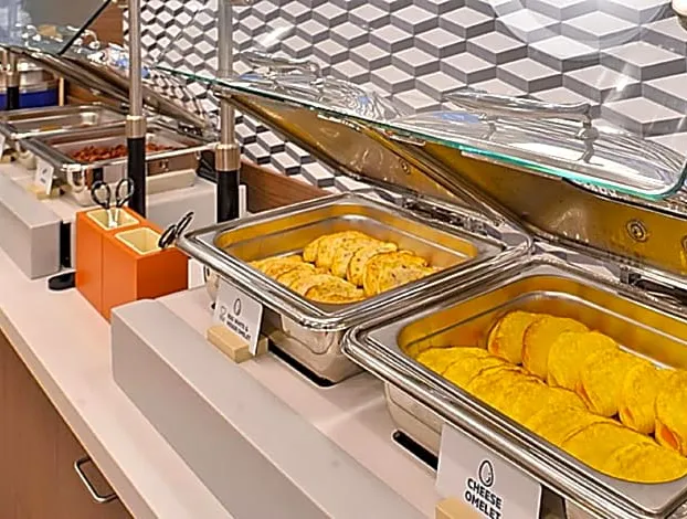 Holiday Inn Express & Suites - Madison West - Middleton, An Ihg Hotel hotel detail image 3