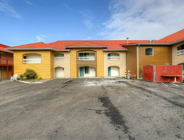 Newport Inn By OYO - Hwy 101 hotel detail image 1