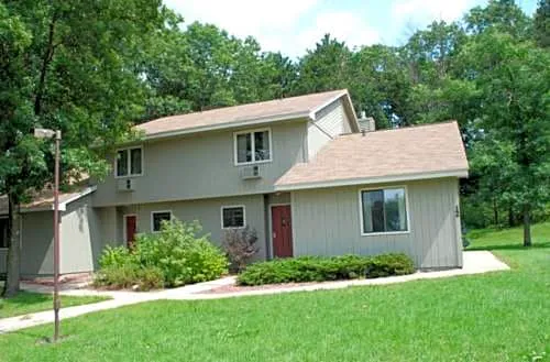 Tamarack and Mirror Lake Resort hotel hero