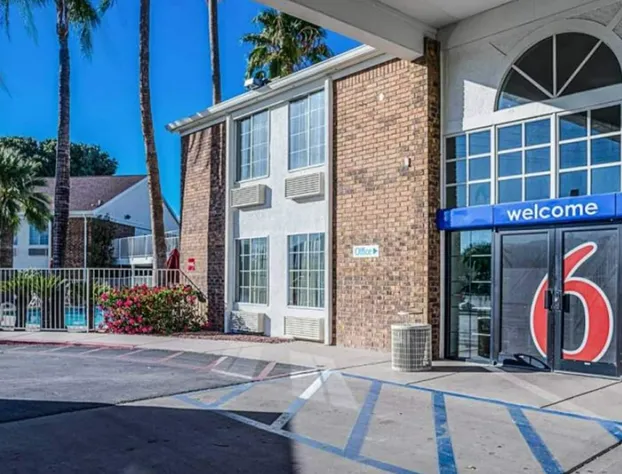 Studio 6 Tucson, AZ - North hotel detail image 1