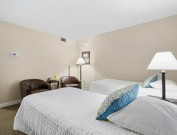 Top Floor Standard Deluxe Bay View hotel detail image 2