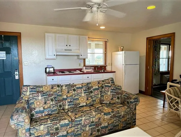 Pony Island Inn hotel detail image 3