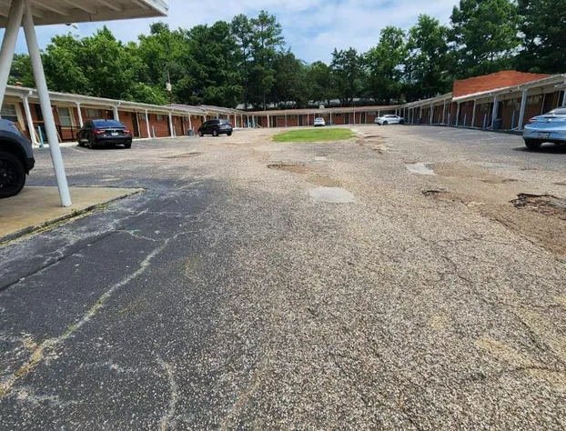 Economy Inn hotel detail image 1