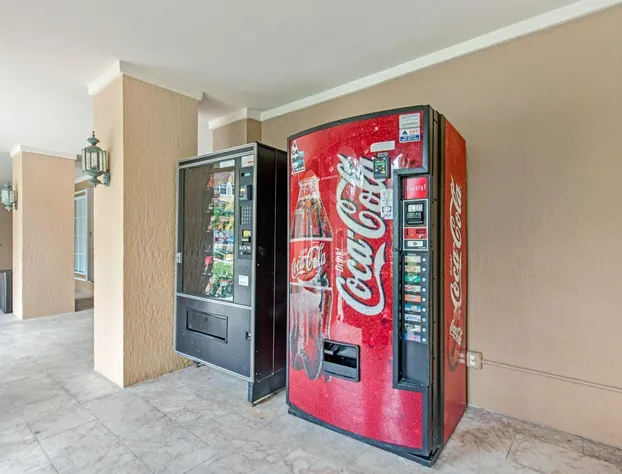 Resort-like Home By Pmi Unit Aventura hotel detail image 2