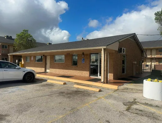 Hallmark Inn and Suites hotel detail image 2