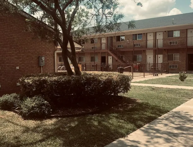 Hallmark Inn and Suites hotel detail image 3