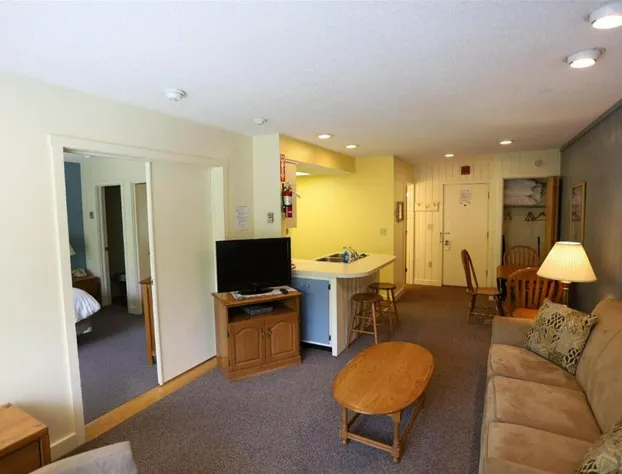 Inns of WV 304 1bd WV hotel detail image 2