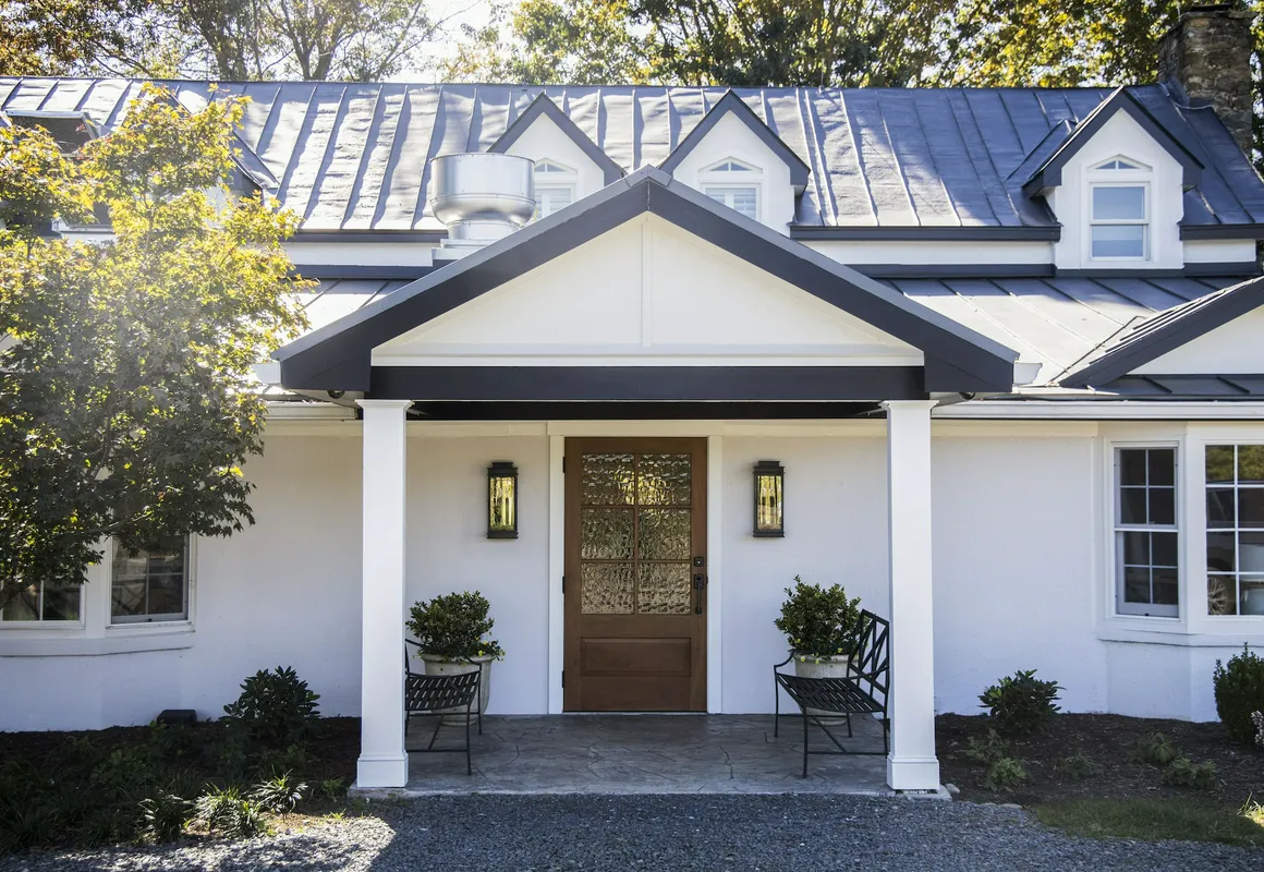 Blue Rock hotel hero