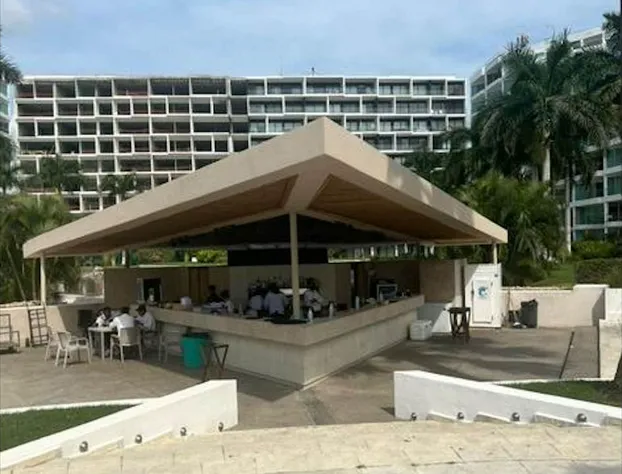 Aria Ocean 255 Flamingos hotel detail image 2