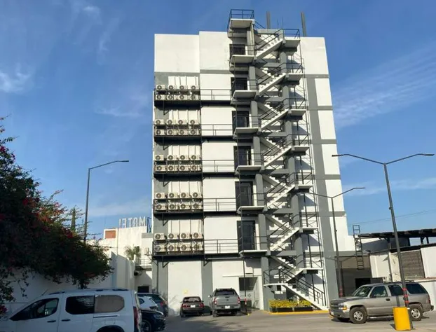 Hotel Bugari Aeropuerto Guadalajara hotel detail image 1