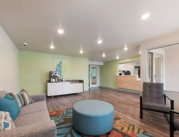 Woodspring Suites Philadelphia Northeast hotel detail image 3