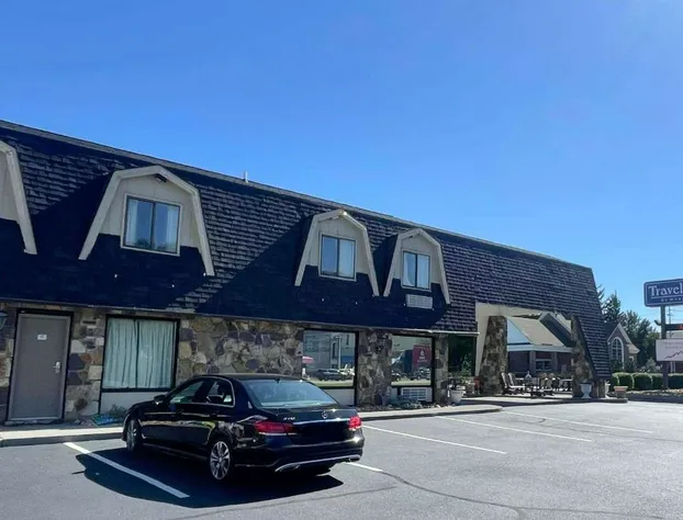 Travelodge by Wyndham Pigeon Forge Dollywood Lane hotel detail image 3