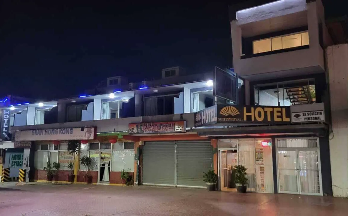 Hotel Suites Royal hotel hero