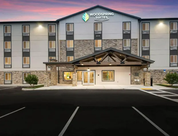 WoodSpring Suites Tampa Airport North Veterans Expressway hotel detail image 1