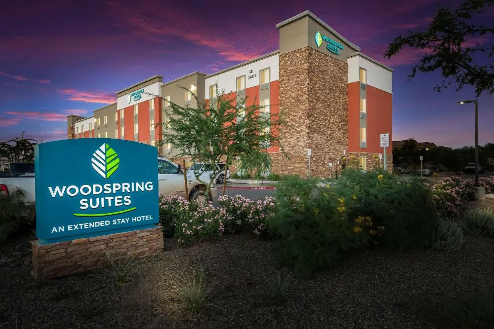 WoodSpring Suites Phoenix-Deer Valley hotel hero