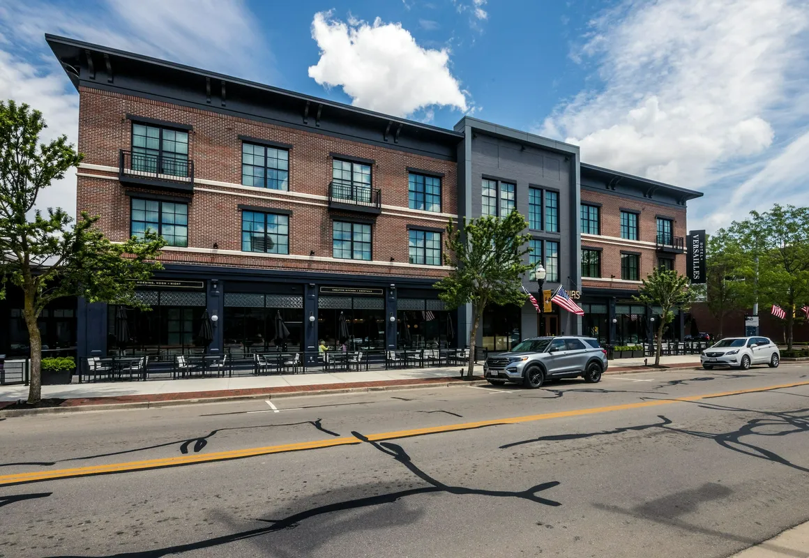 Hotel Versailles hotel hero