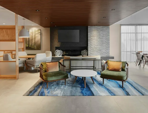 Fairfield Inn & Suites by Marriott Stony Creek hotel detail image 3