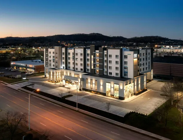 Fairfield Inn & Suites by Marriott Franklin Cool Springs hotel detail image 1