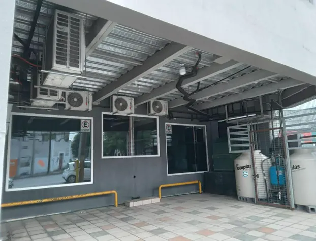 Adhoc Cintermex hotel detail image 1