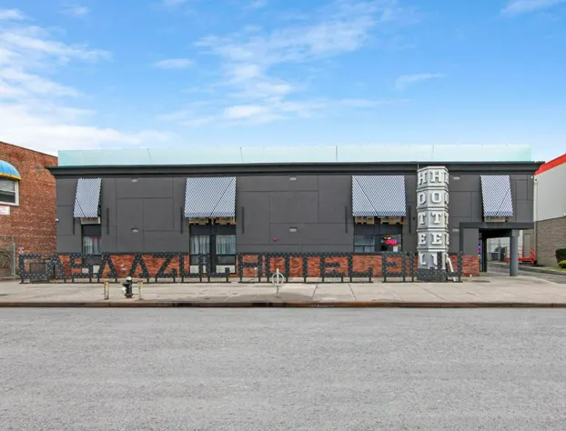 Casa Azul Hotel Blu JFK hotel detail image 1