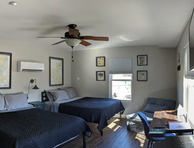 Talkin Tackle Outfitter and Lodge hotel detail image 3