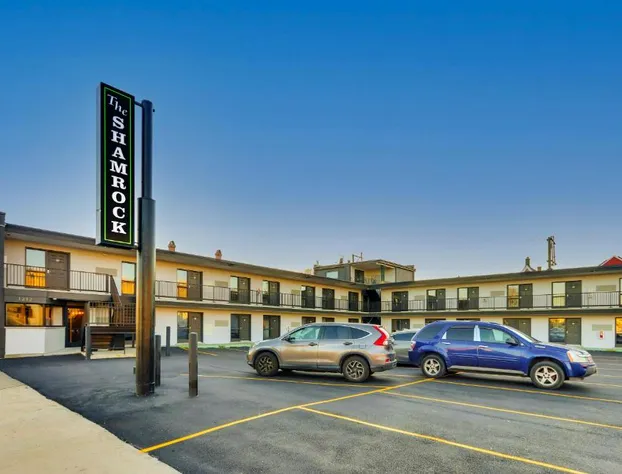 The Shamrock hotel detail image 3