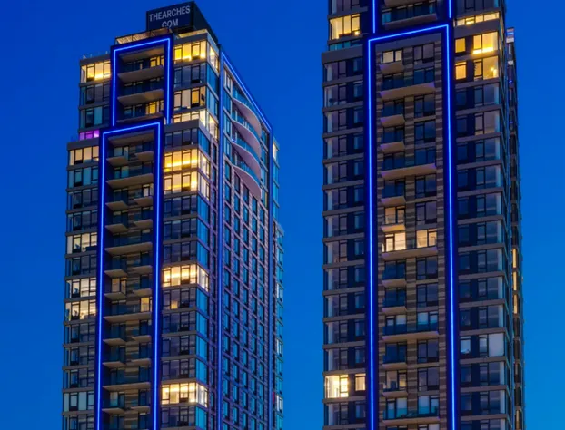 Global Luxury Suites at The Arches hotel detail image 2