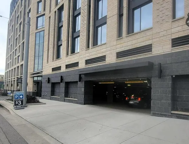 Kinn Guesthouse Downtown hotel detail image 4