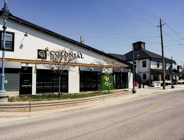 Colonial Hotel & Suites hotel detail image 2