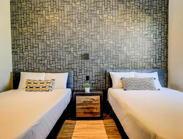 Dream Suites Near YYZ Airport hotel detail image 1