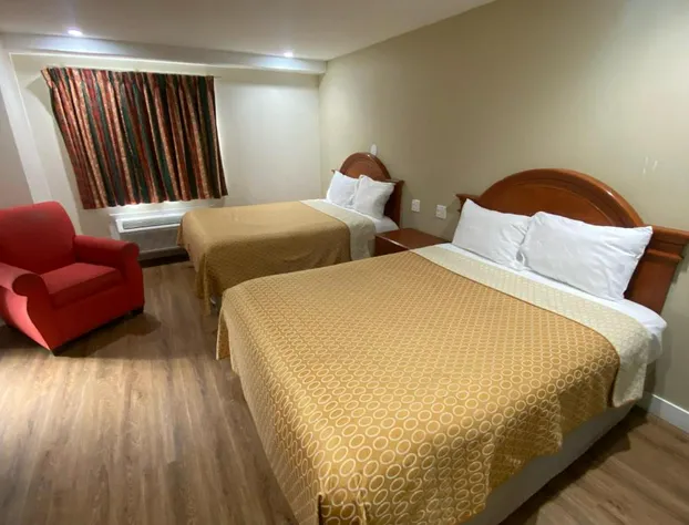 Royale Inn Motel hotel detail image 4