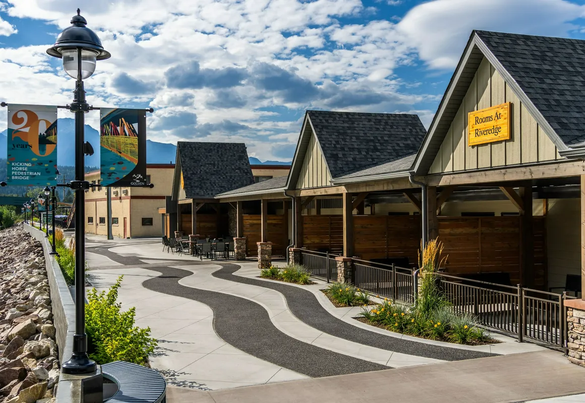 Rooms at Riveredge hotel hero