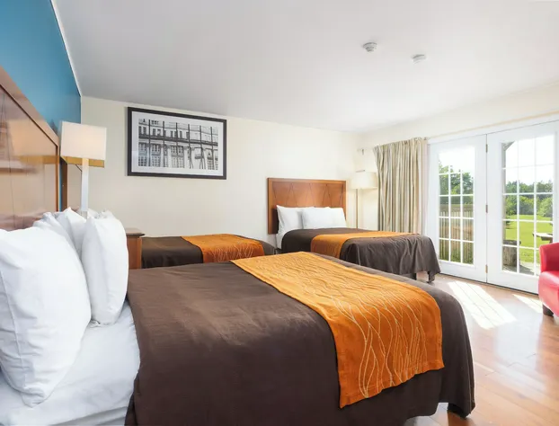 Coach House Inn hotel detail image 4