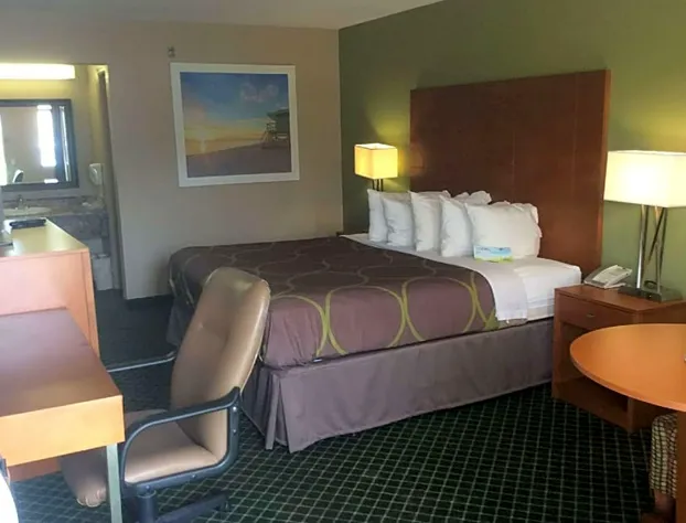 Days Inn by Wyndham Donalsonville hotel detail image 3