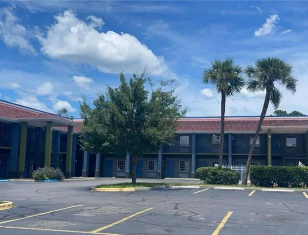 Jax Inn hotel detail image 2