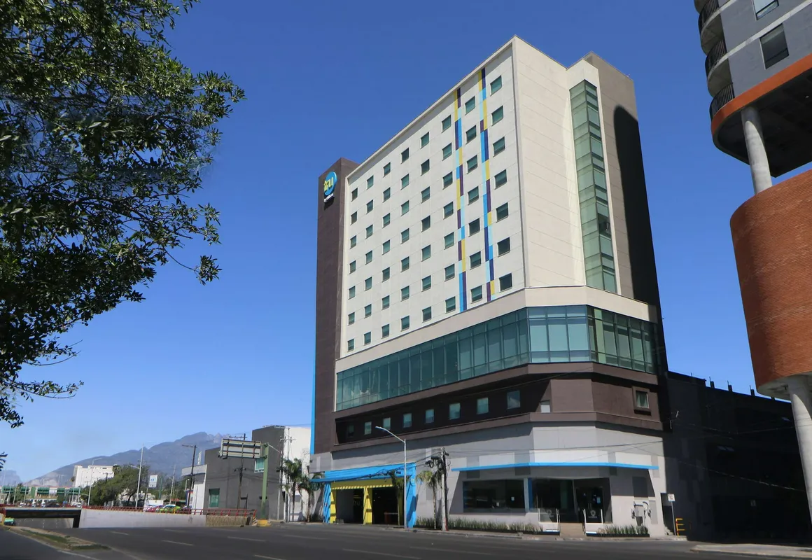 Tru By Hilton Monterrey Fundidora hotel hero