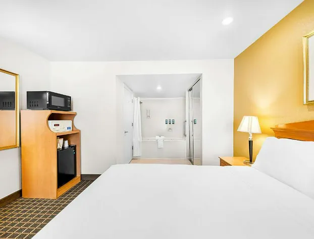 SureStay Plus Hotel by Best Western San Jose Central City hotel detail image 4